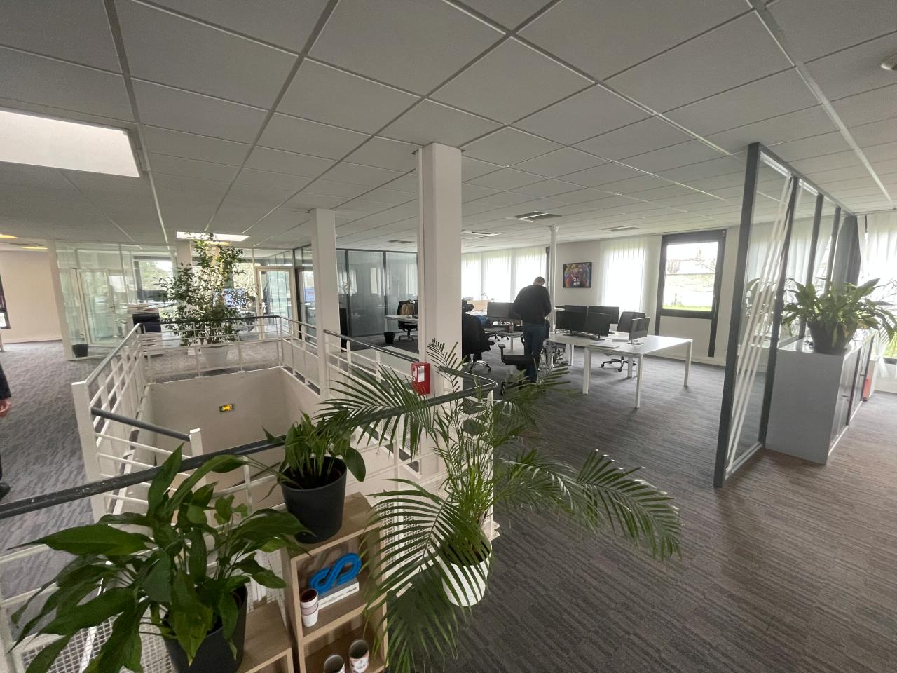 Bureau Tours 936m² Location bureau Tours Indre-et-Loire OLBUR2530948 0